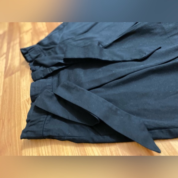 SHORTS 🖤 - Picture 8 of 9